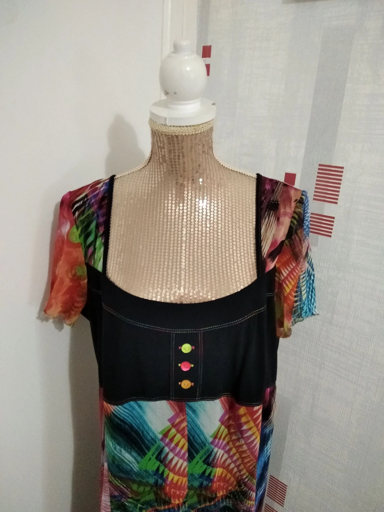 Bonito vestido colorido – photo 2